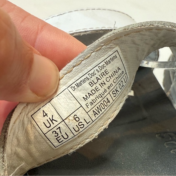 Dr. Martens Blaire Platform Sandal Leather White Size 6 - Picture 9 of 9